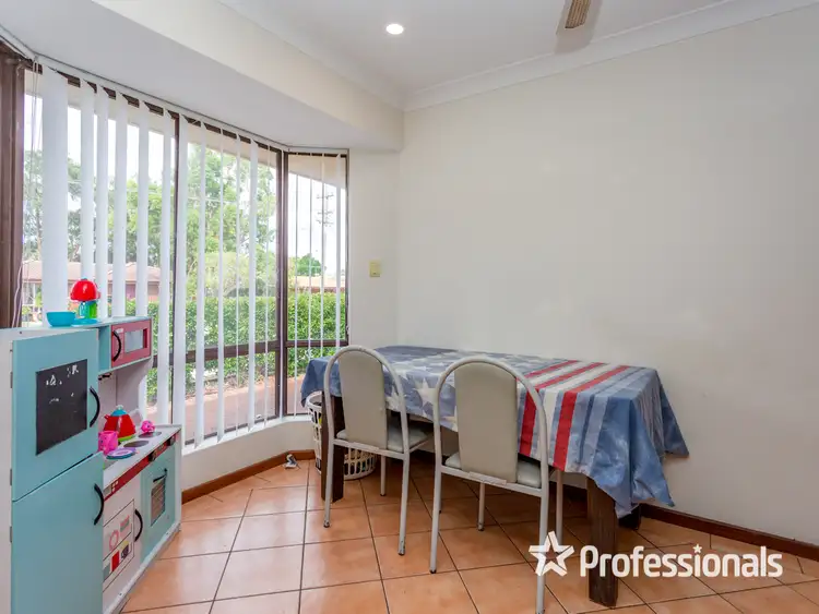 Sixth view of Homely house listing, 1 Harlow Court, Camillo WA 6111