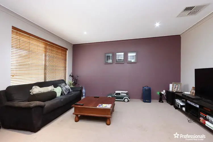 Second view of Homely house listing, 2 Oswin Court, Parkwood WA 6147
