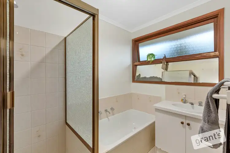 Fifth view of Homely house listing, 7 Hawker Gardens, Berwick VIC 3806