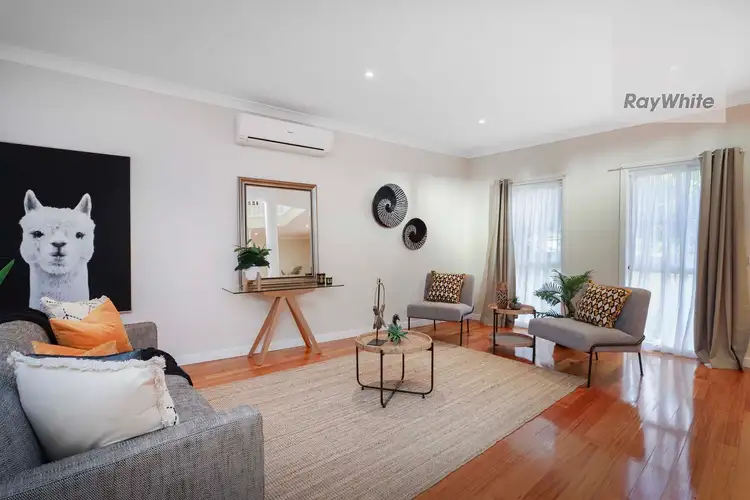 Sixth view of Homely house listing, 6 Inglewood Court, Gladstone Park VIC 3043