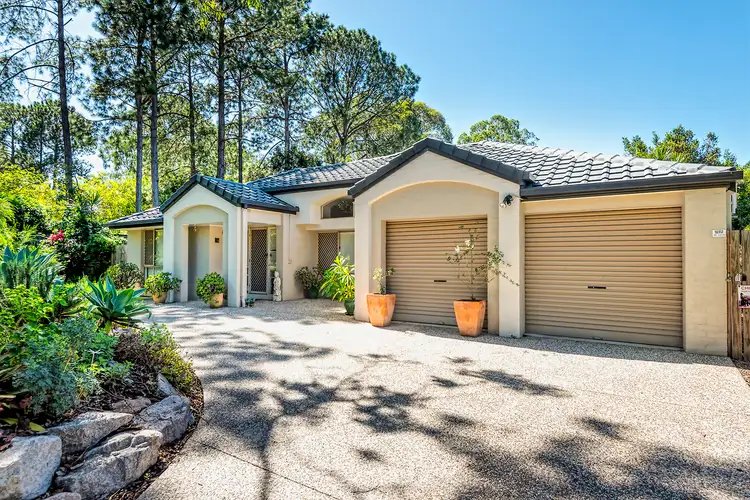 25 Robusta Place, Forest Lake QLD 4078