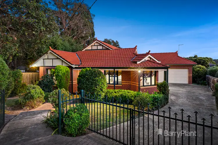 12 Cecil Circuit, Croydon VIC 3136