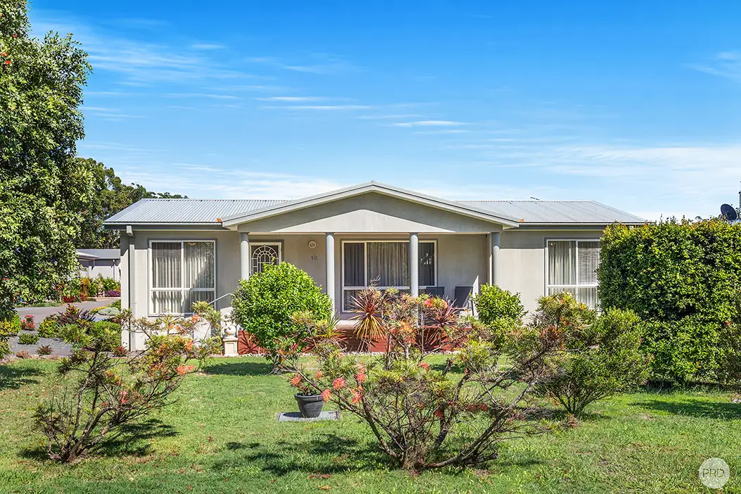 Main view of Homely villa listing, 18/1a Gordon Close, Anna Bay NSW 2316