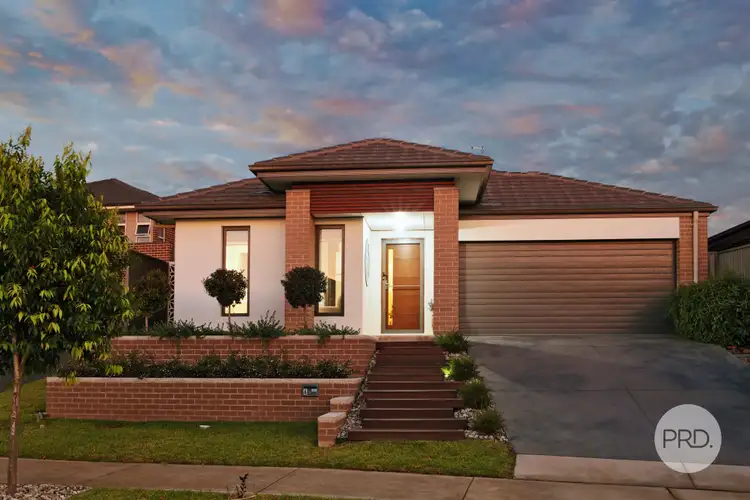 6 Peak Place, Glenmore Park NSW 2745
