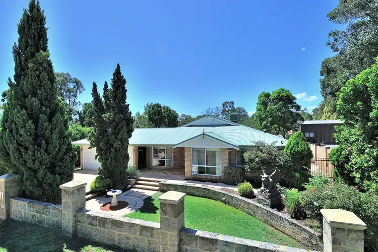 11 Vista Drive, Parkerville WA 6081