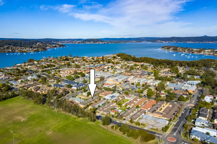 4/20 Russell Street, East Gosford NSW 2250