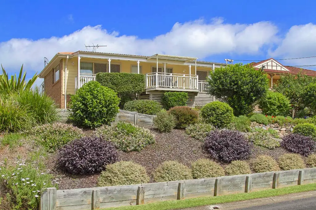 Main view of Homely house listing, 33 Haslemere Crescent, Buttaba NSW 2283