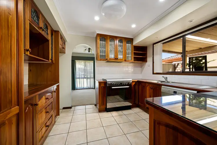 Second view of Homely house listing, 5 Garnet Circuit, Wodonga VIC 3690
