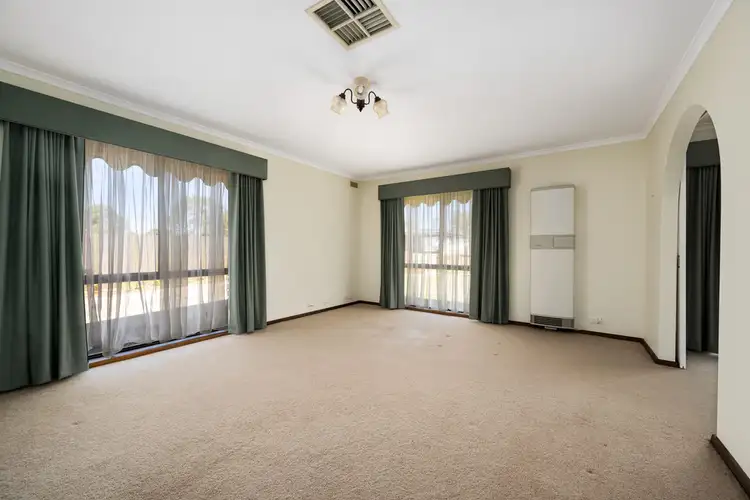 Fourth view of Homely house listing, 5 Garnet Circuit, Wodonga VIC 3690