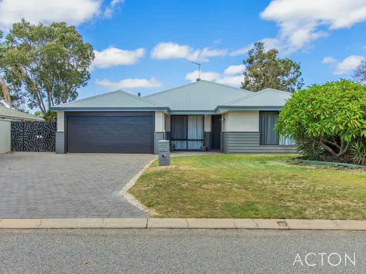 4 Crowthorn Cross, Erskine WA 6210