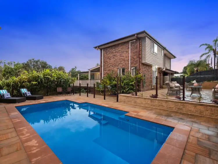 9 Woodhill Road, Ferny Hills QLD 4055