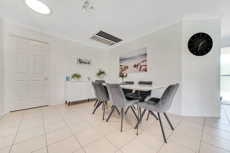 Fifth view of Homely house listing, 19 Vernon Court, Heritage Park QLD 4118