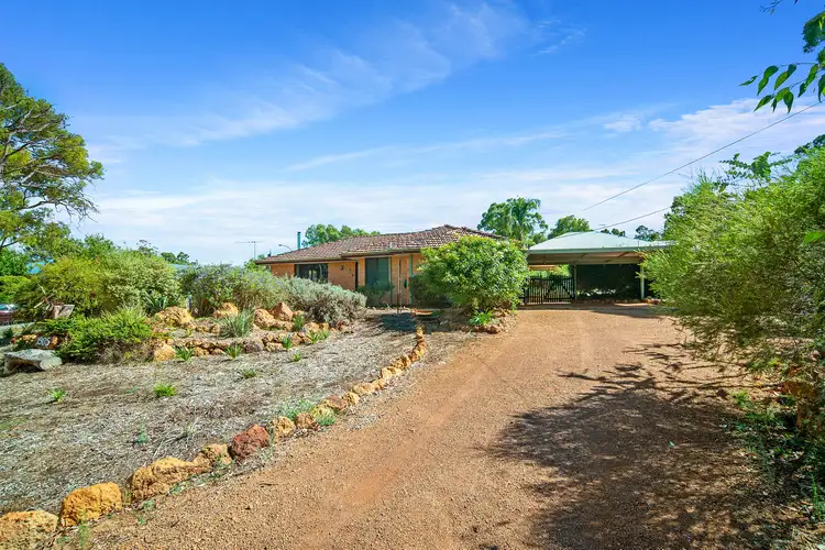1905 Cook Street, Mount Helena WA 6082