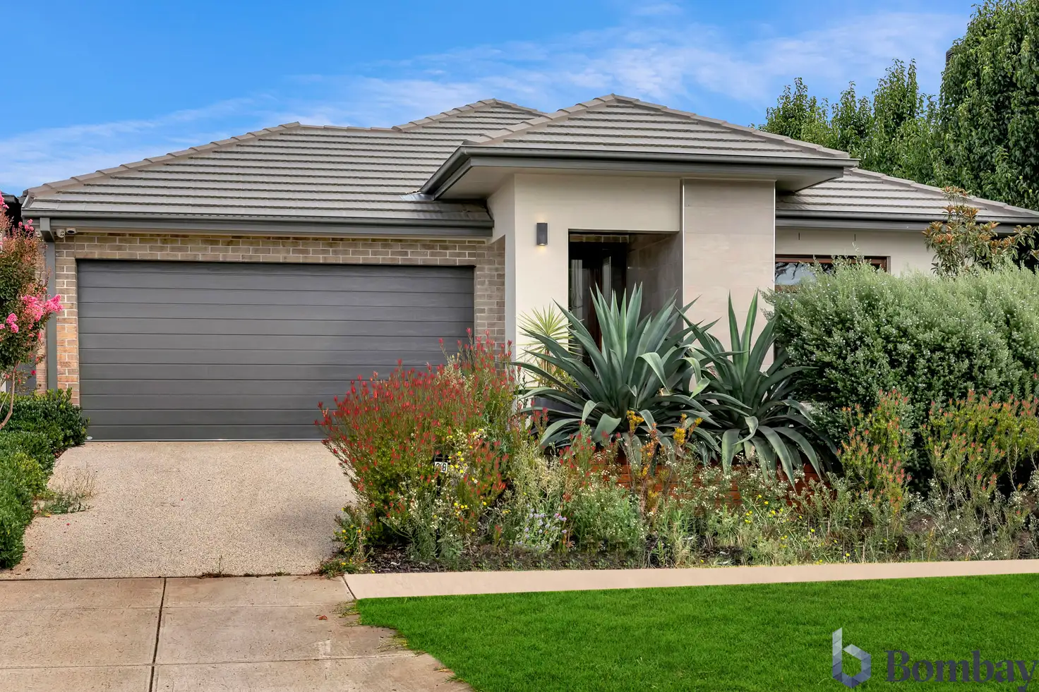 Main view of Homely house listing, 28 Bloom Cresent, Wollert VIC 3750