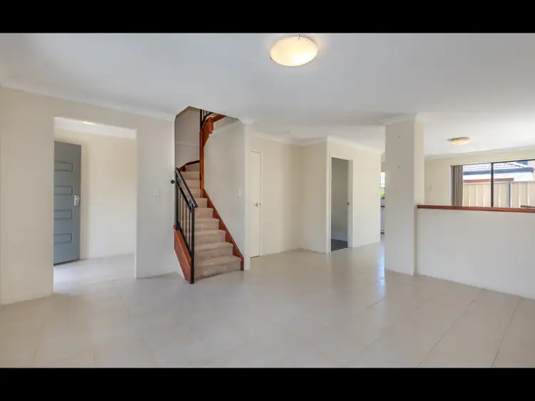 Second view of Homely house listing, 2/372 Belgravia St, Cloverdale WA 6105
