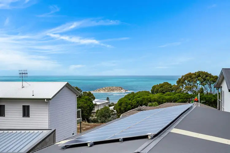4 BARTON COURT, Encounter Bay SA 5211