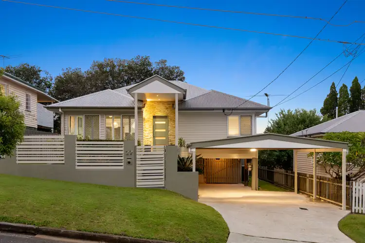 27 Matthews Street, Stafford QLD 4053