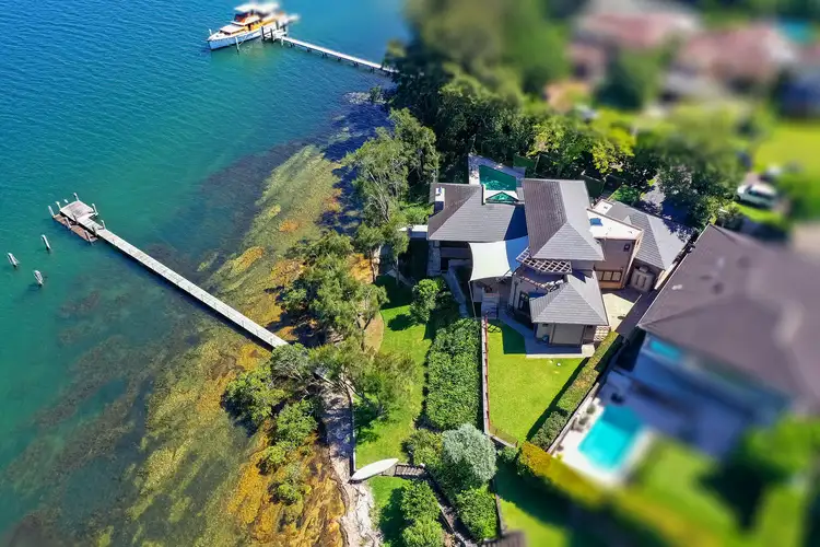 1 Harrison Street, Point Frederick NSW 2250
