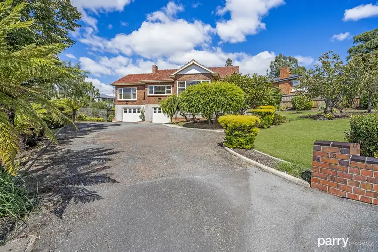 5 Lithgow Street