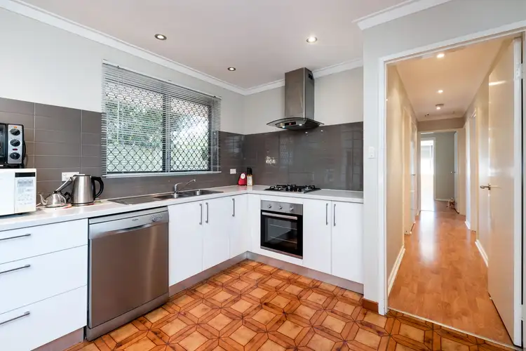 16A McKimmie Road, Palmyra WA 6157