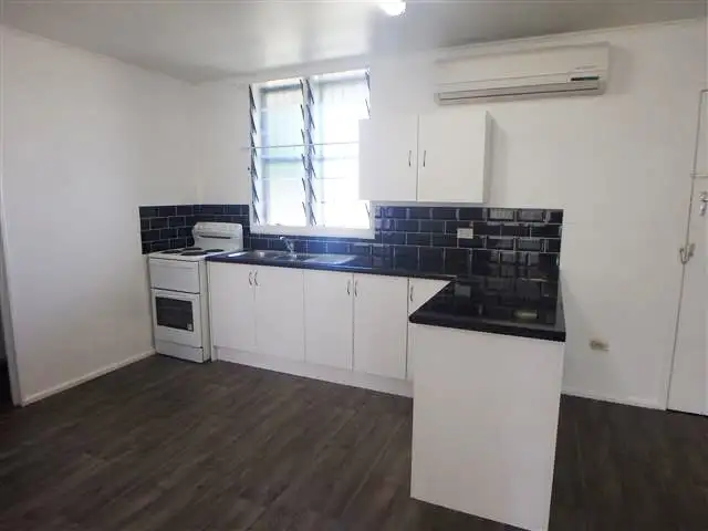 Fourth view of Homely unit listing, 1/28 Grosvenor Street, Pimlico QLD 4812
