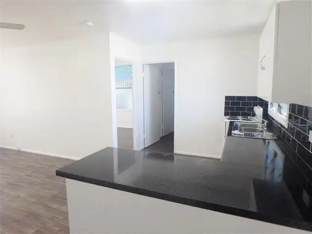 Fifth view of Homely unit listing, 1/28 Grosvenor Street, Pimlico QLD 4812