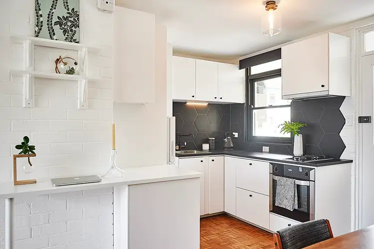 23/17 The Avenue, Crawley WA 6009