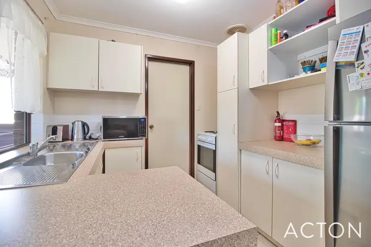 Sixth view of Homely house listing, 3 Greta Court, Cooloongup WA 6168