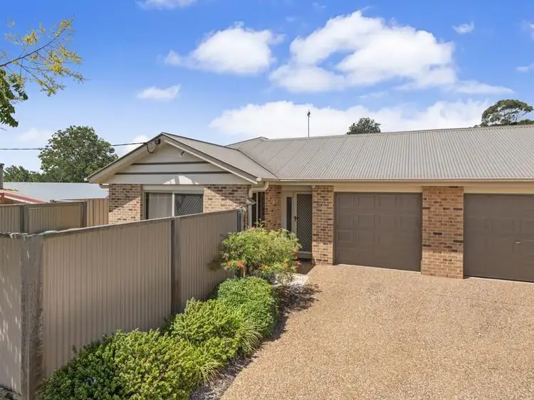 2/34 Gordon Avenue, Newtown QLD 4350
