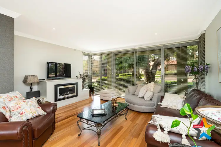 Second view of Homely house listing, 25 Centaur Circle, Woodbridge WA 6056