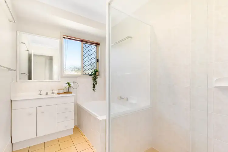 Seventh view of Homely house listing, 16 NGUNGUN CLOSE, Loganholme QLD 4129