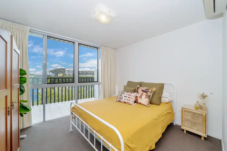 Main view of Homely unit listing, 5/8-32 Stanley Street, Townsville City QLD 4810