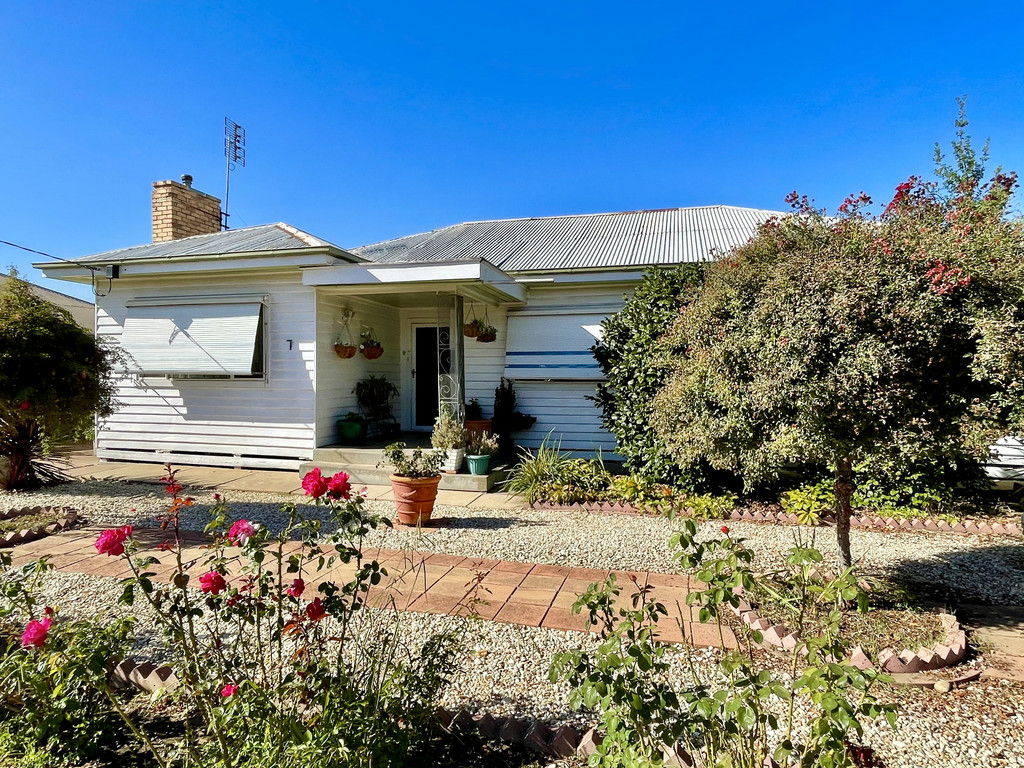 Main view of Homely house listing, 7 Johnson Street, Horsham VIC 3400
