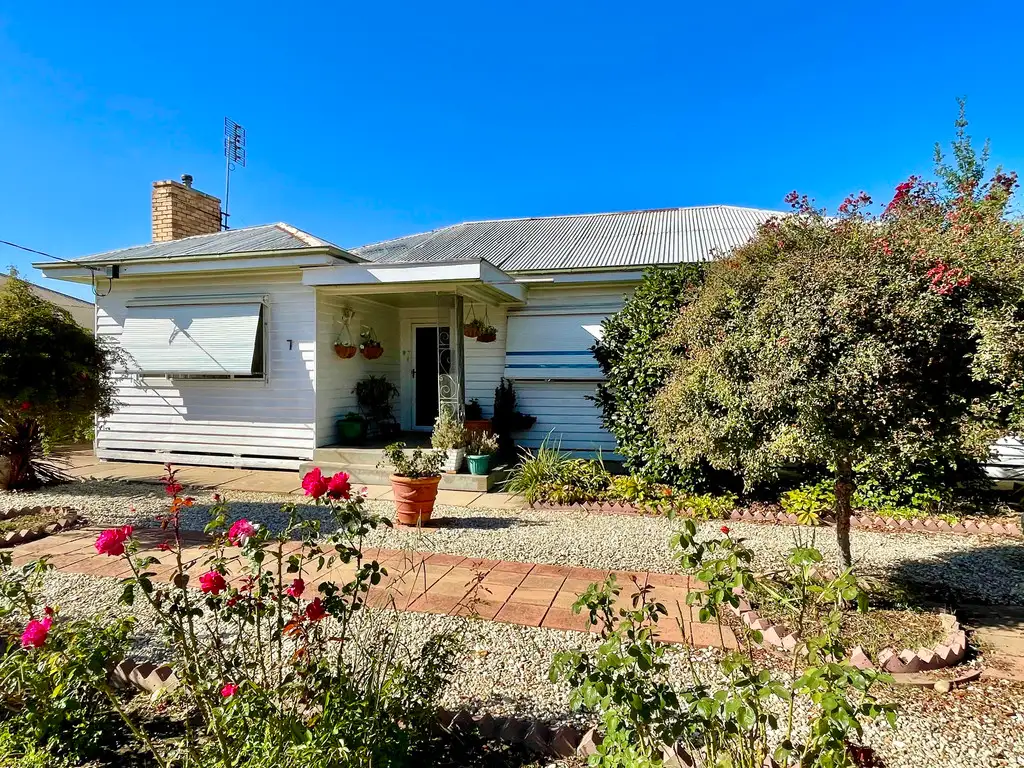 Main view of Homely house listing, 7 Johnson Street, Horsham VIC 3400