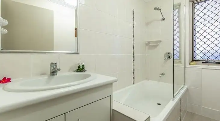 Sixth view of Homely townhouse listing, 2/1 Gerald Avenue, Clontarf QLD 4019