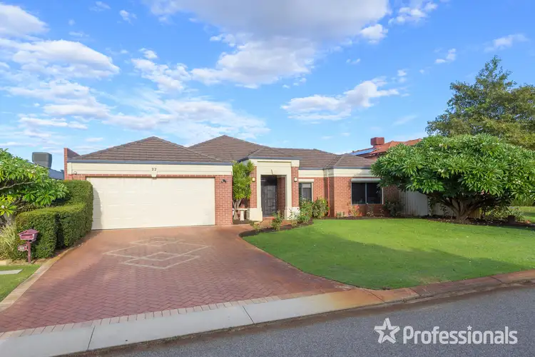 22 Holland Way, Kingsley WA 6026