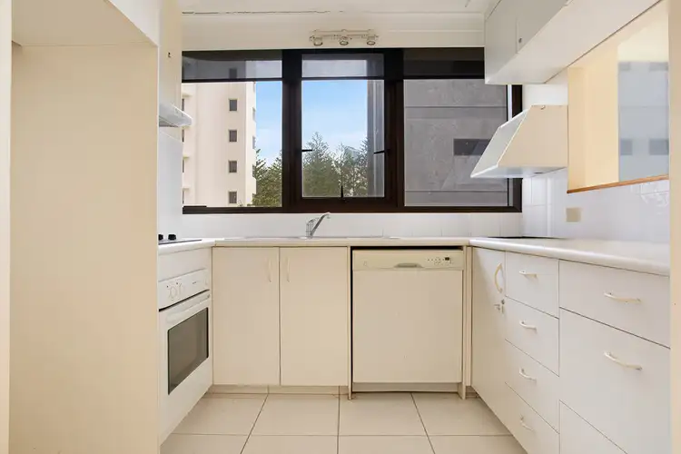 Fifth view of Homely unit listing, 8/35 Broadbeach Boulevard, Broadbeach QLD 4218