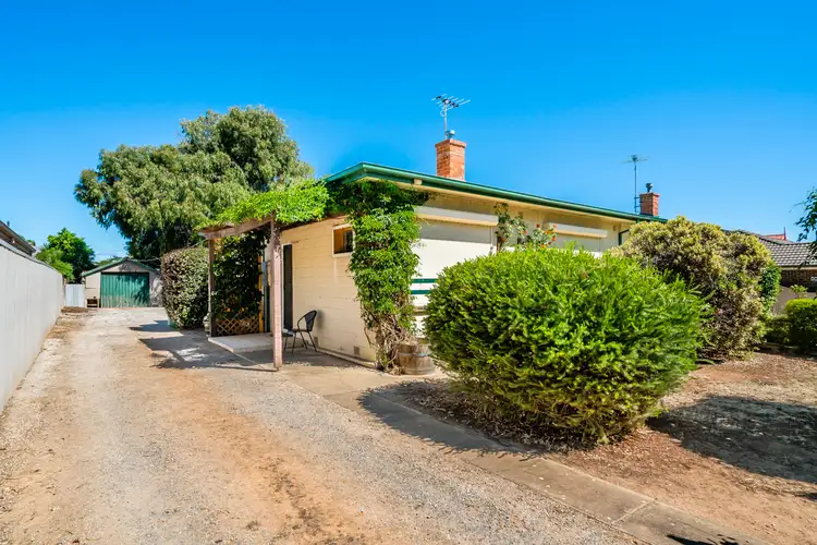 20 Bahloo Avenue, Mitchell Park SA 5043