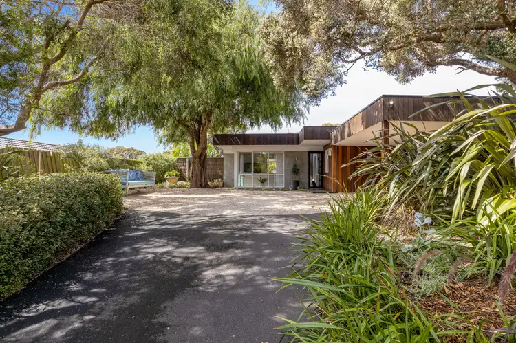 25 Doe Street, Rye VIC 3941