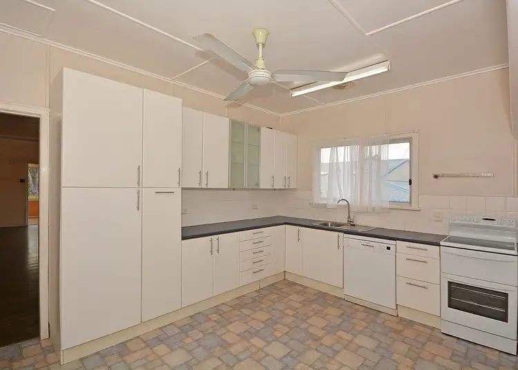 Sixth view of Homely house listing, 180 Esplanade, Point Vernon QLD 4655