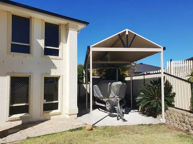 Second view of Homely house listing, 10 Toronto Court, Brassall QLD 4305