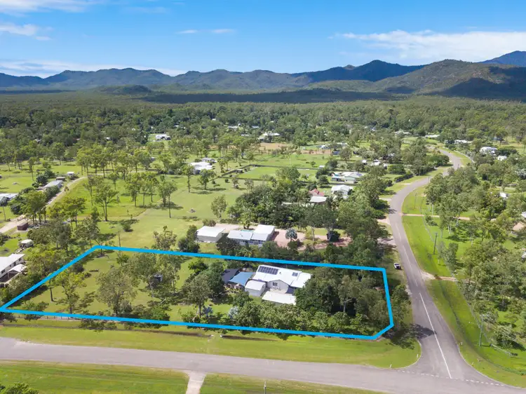 Second view of Homely house listing, 28 Endeavour Road, Bluewater Park QLD 4818