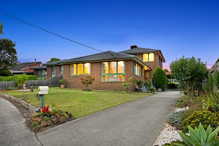 1 Kaltara Close, Vermont South VIC 3133