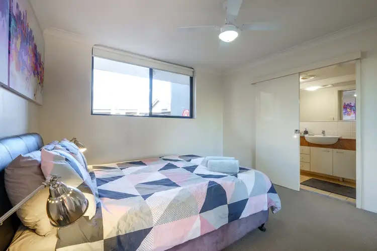 Third view of Homely unit listing, 2/15 Eskgrove Street, East Brisbane QLD 4169