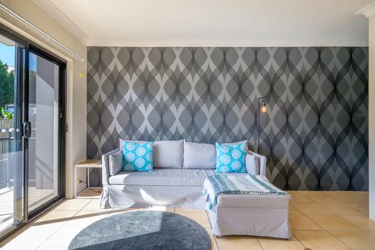 Sixth view of Homely unit listing, 2/15 Eskgrove Street, East Brisbane QLD 4169