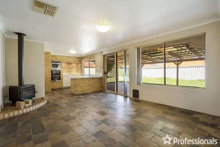 Sixth view of Homely house listing, 4 Killarney Place, Cooloongup WA 6168