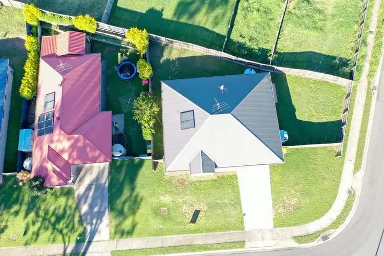 Third view of Homely house listing, 5 Figtree Court, Yamanto QLD 4305