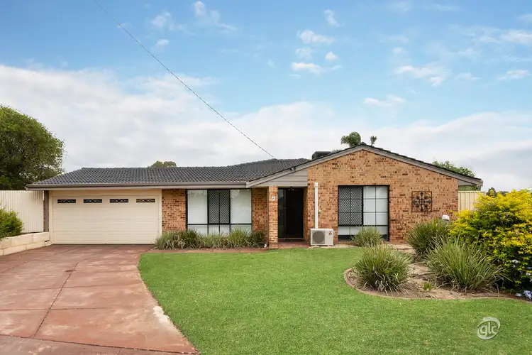 8 Finch Place, Yangebup WA 6164