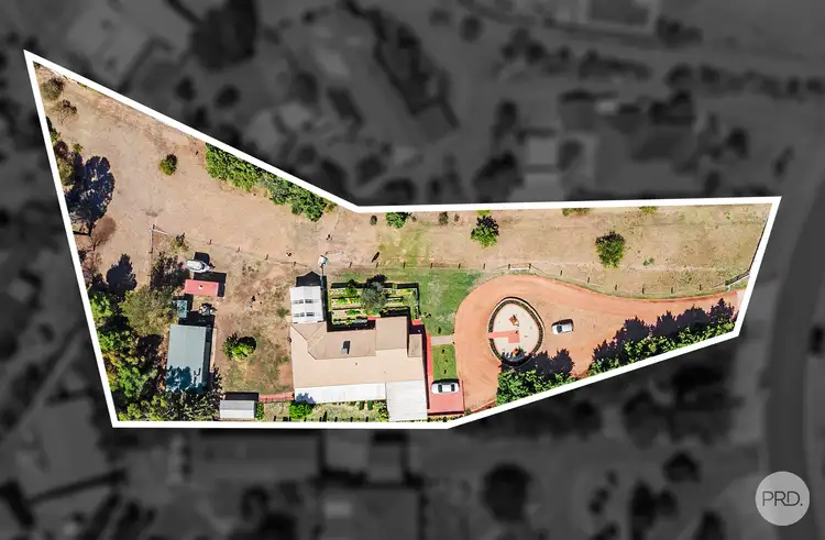 Second view of Homely house listing, 33 Emmaline Drive, Maiden Gully VIC 3551