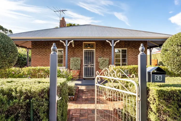 28 Dudley Avenue, Daw Park SA 5041